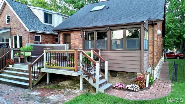 6125 Marwinette Avenue, St Louis, MO 63116
