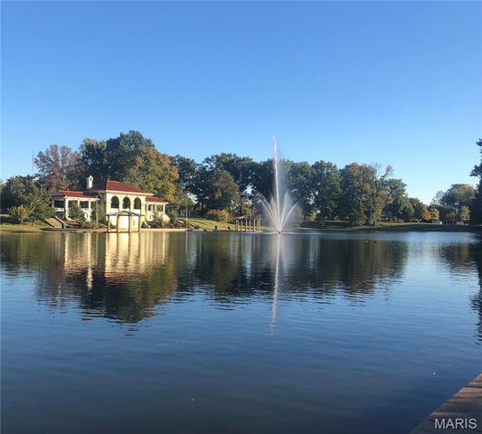 6125 Marwinette Avenue, St Louis, MO 63116