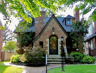 6125 Marwinette Avenue, St Louis, MO 63116