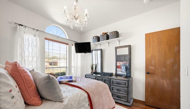 2624 NW 160th Street, Edmond, OK 73013