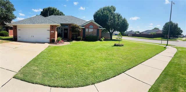 2624 NW 160th Street, Edmond, OK 73013