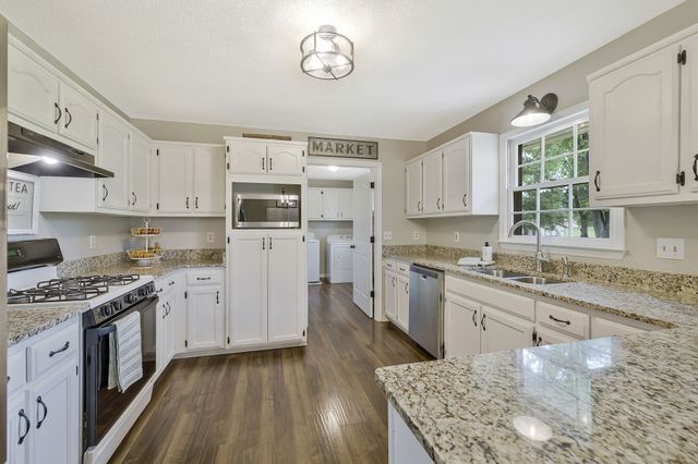 347 Alden Cove Dr, Smyrna, TN 37167