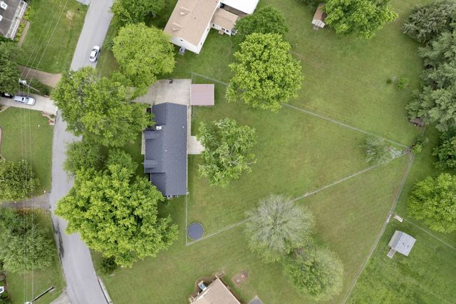 347 Alden Cove Dr, Smyrna, TN 37167
