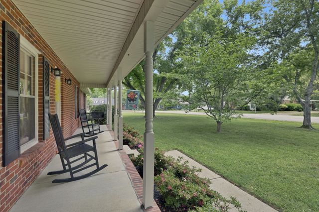 347 Alden Cove Dr, Smyrna, TN 37167