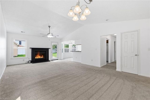 1817 Sharbot CIR, Virginia Beach, VA 23464