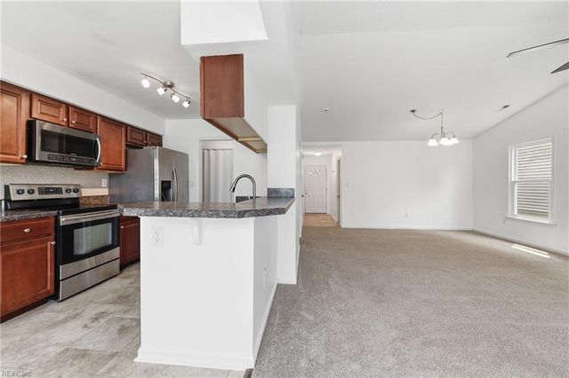 1817 Sharbot CIR, Virginia Beach, VA 23464