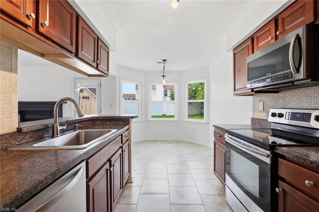 1817 Sharbot CIR, Virginia Beach, VA 23464