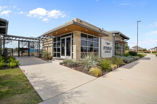 727 Rushing Banks, Cibolo, TX 78108