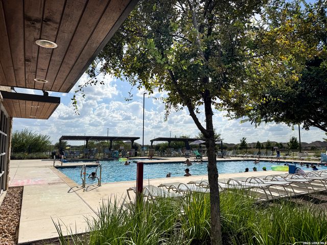 727 Rushing Banks, Cibolo, TX 78108