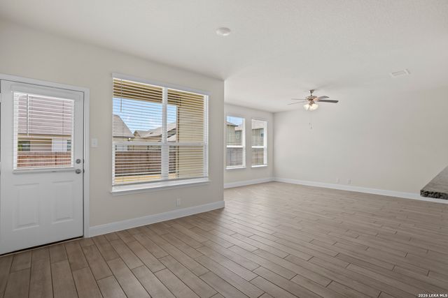 727 Rushing Banks, Cibolo, TX 78108