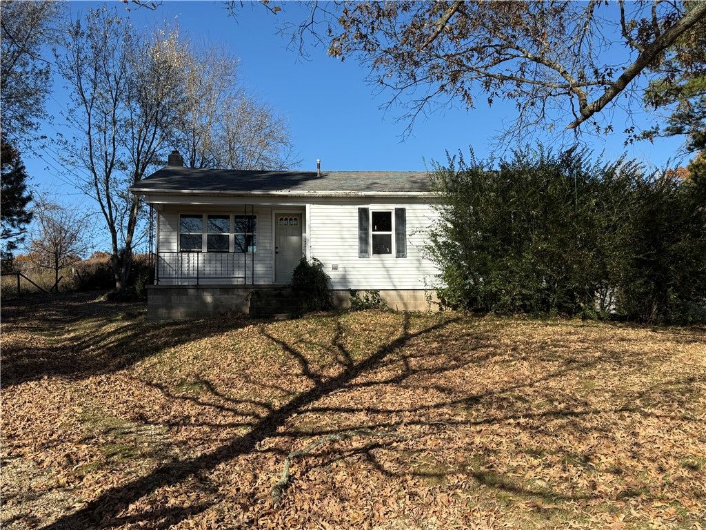 289 Quicker Drive, Landis, AR 72639