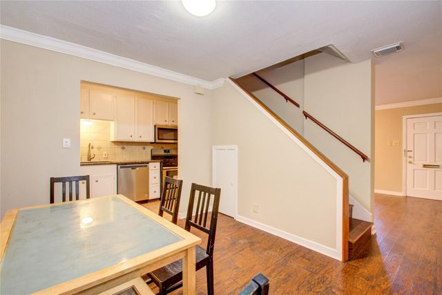 4020 Blue Bonnet Boulevard E, Houston, TX 77025
