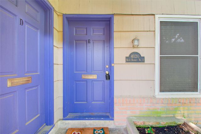 4020 Blue Bonnet Boulevard E, Houston, TX 77025