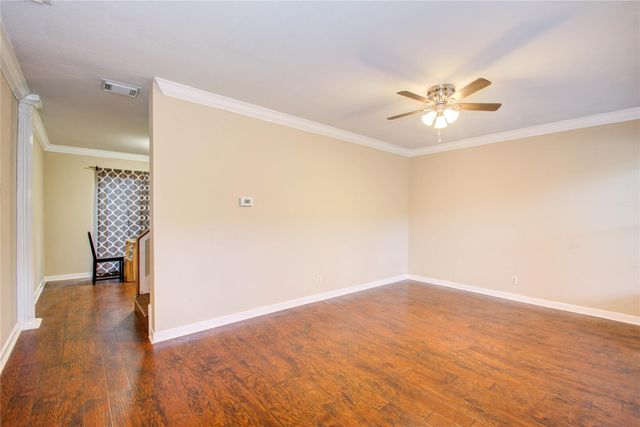 4020 Blue Bonnet Boulevard E, Houston, TX 77025