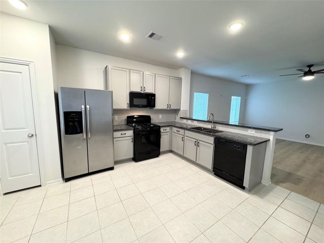 2808 Coral Drive, Texas City, TX 77591