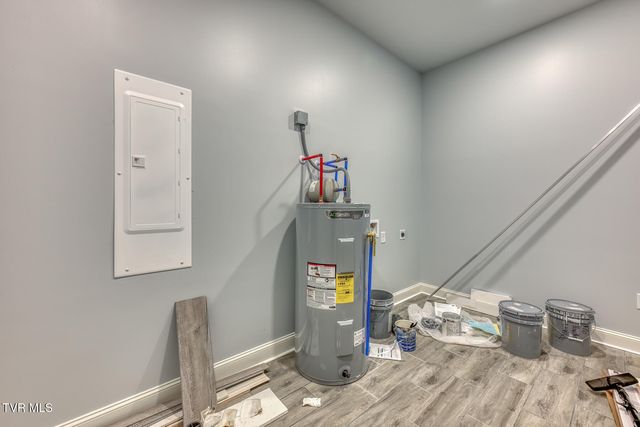 1430 East Cedar Street, Bristol, TN 37620