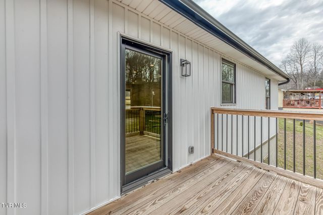 1430 East Cedar Street, Bristol, TN 37620