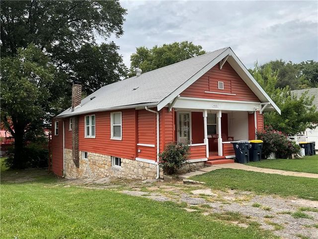 4430 Montgall Avenue, Kansas City, MO 64130