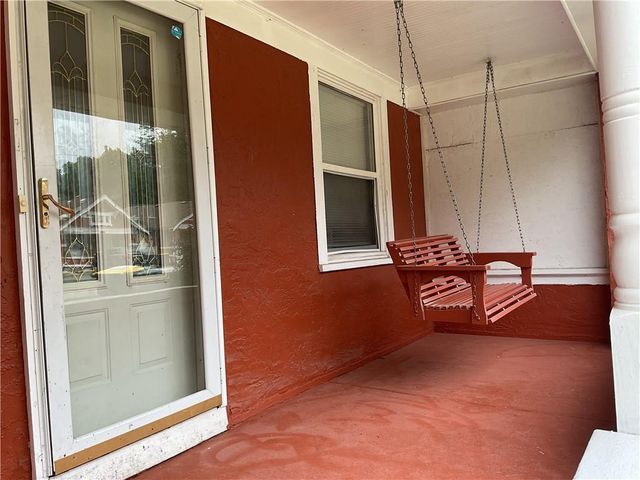 4430 Montgall Avenue, Kansas City, MO 64130