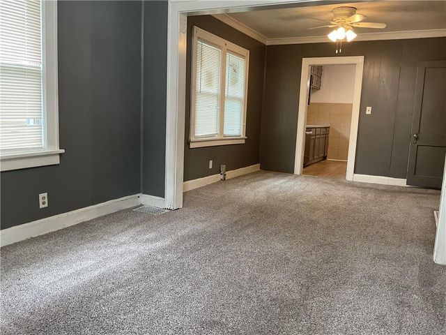 4430 Montgall Avenue, Kansas City, MO 64130
