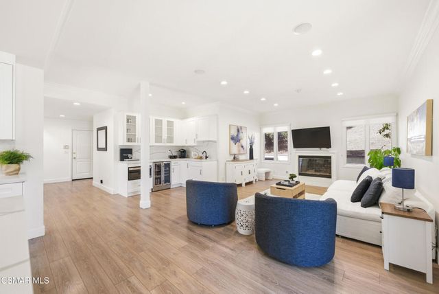 29804 Westhaven Drive, Agoura Hills, CA 91301