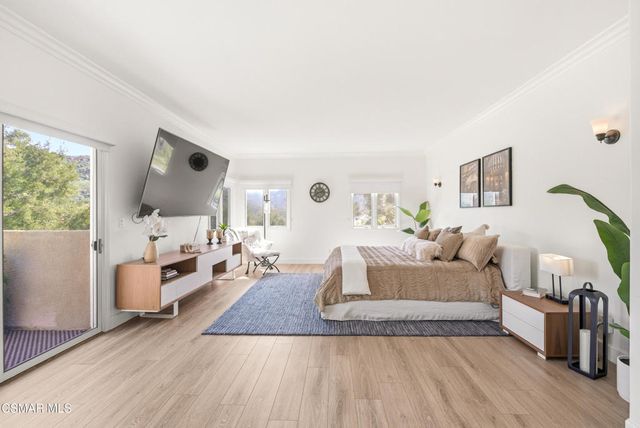 29804 Westhaven Drive, Agoura Hills, CA 91301