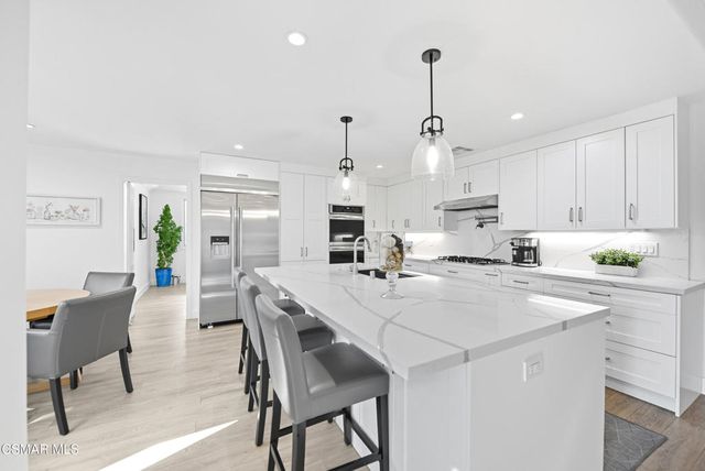 29804 Westhaven Drive, Agoura Hills, CA 91301