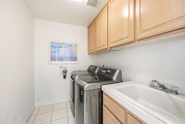 29804 Westhaven Drive, Agoura Hills, CA 91301