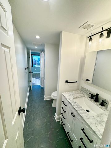 127 Greyrock Place APT 1713, Stamford, CT 06901