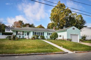 55 Prudential Rd, Worcester, MA 01606
