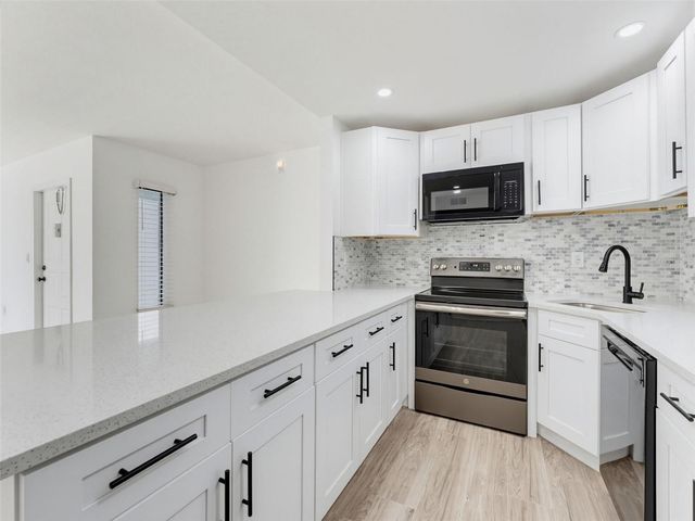 1261 PINE RIDGE CIRCLE W D1, Tarpon Springs, FL 34688