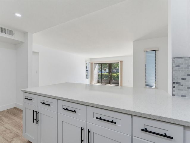 1261 PINE RIDGE CIRCLE W D1, Tarpon Springs, FL 34688