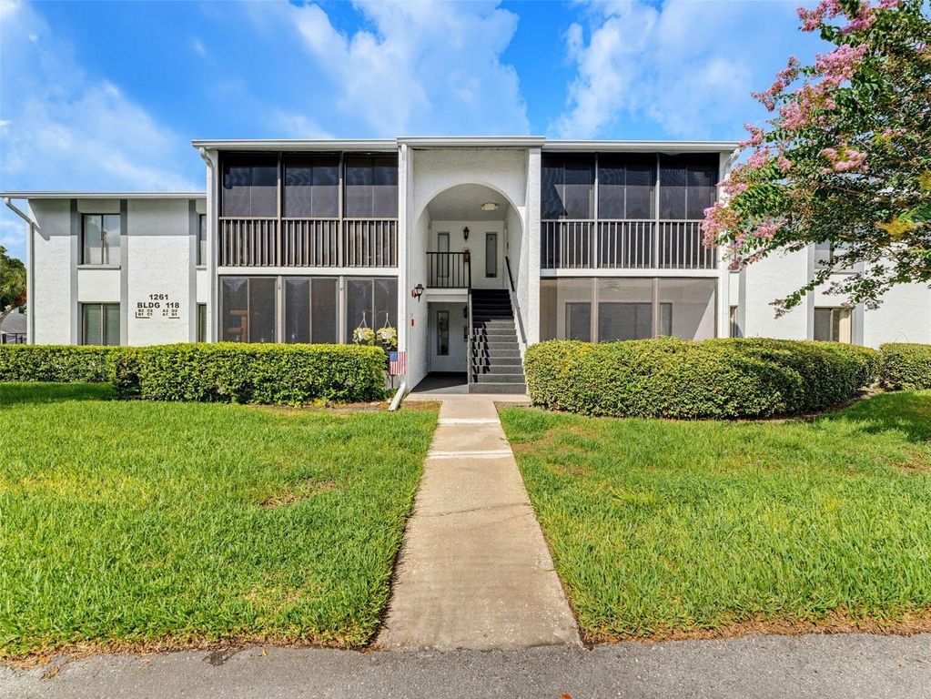 1261 PINE RIDGE CIRCLE W D1, Tarpon Springs, FL 34688