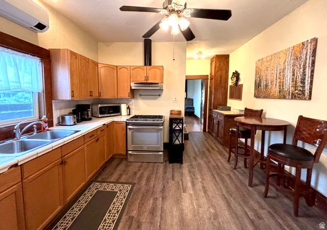 665 S MUSSER CT, Salt Lake City, UT 84102