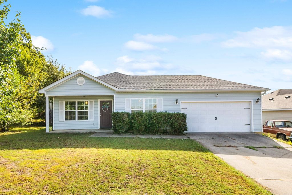 1202 Meadows Drive, Benton, AR 72019