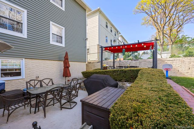 52 Brandt Terrace, Yonkers, NY 10710