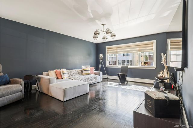 52 Brandt Terrace, Yonkers, NY 10710