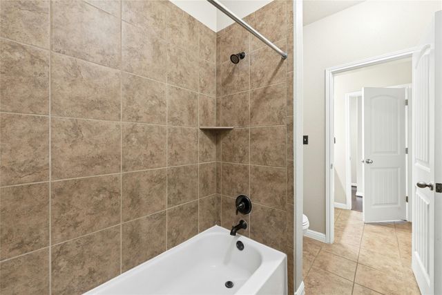 2704 Santa Ana LN, Round Rock, TX 78665