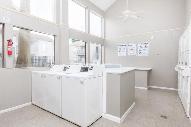 1300 Wilcrest Drive 105, Houston, TX 77042