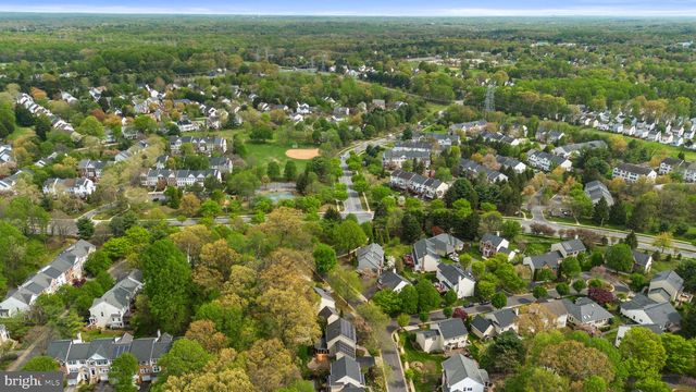 7805 HERITAGE FARM DR, Gaithersburg, MD 20886