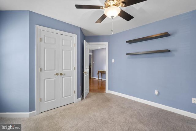 7805 HERITAGE FARM DR, Gaithersburg, MD 20886