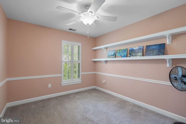 7805 HERITAGE FARM DR, Gaithersburg, MD 20886