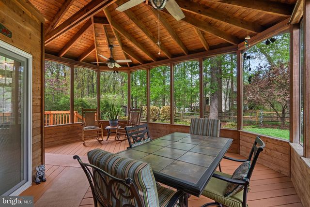 7805 HERITAGE FARM DR, Gaithersburg, MD 20886