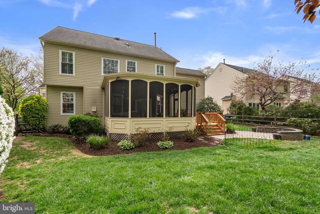 7805 HERITAGE FARM DR, Gaithersburg, MD 20886