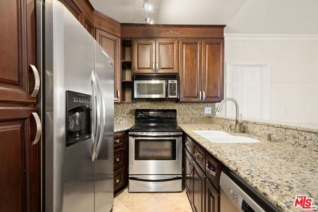 11645 Montana Avenue 315, Los Angeles, CA 90049