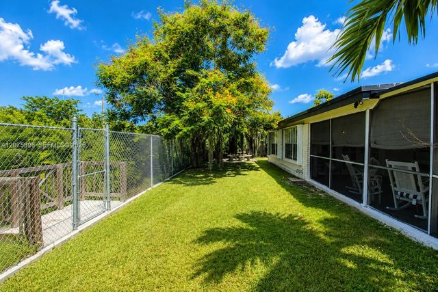 5380 SW 92nd Avenue, Miami, FL 33165