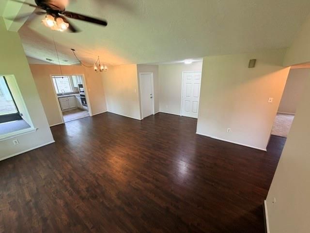 3307 S Peach Hollow Circle, Pearland, TX 77584