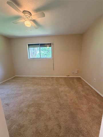 3307 S Peach Hollow Circle, Pearland, TX 77584