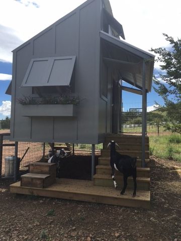 59 Wagon Rd, Alpine, TX 79830