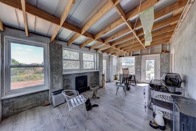 59 Wagon Rd, Alpine, TX 79830